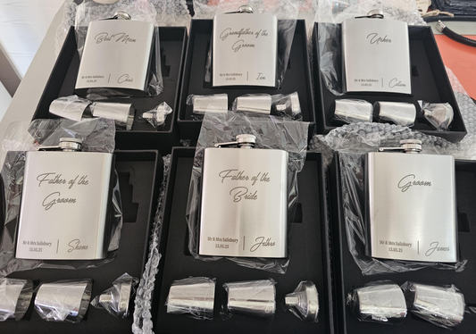 Engraved Hipflask | Personalised 7oz Hip Flask Set | Custom Wedding Gift Idea V6