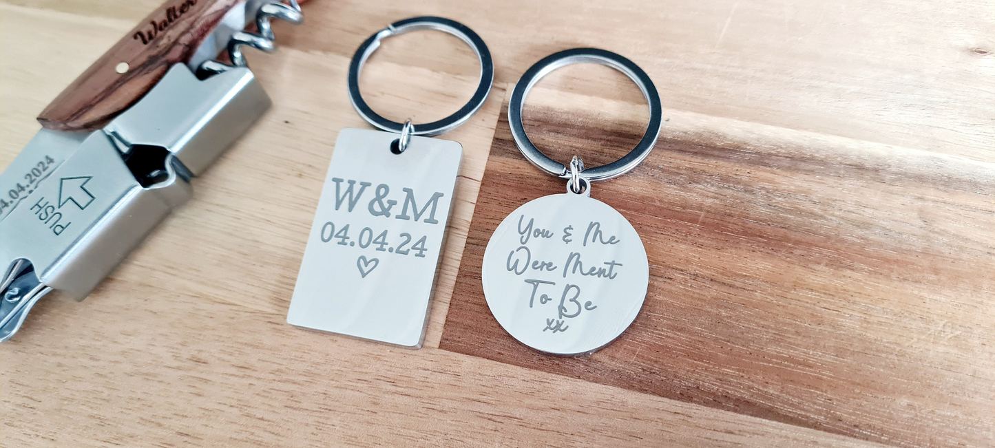Engraved Couples keyring | Beautiful Polished Keyrings Boyfriend_Gift Christmas_gift Custom_Keyring Dad_keepsake gift_for_mum Girlfriend_Valentine Grandad Granny Mothers_day Mum_Christmas Mum_Valentines Valentines_day_gift Wife_Valentines