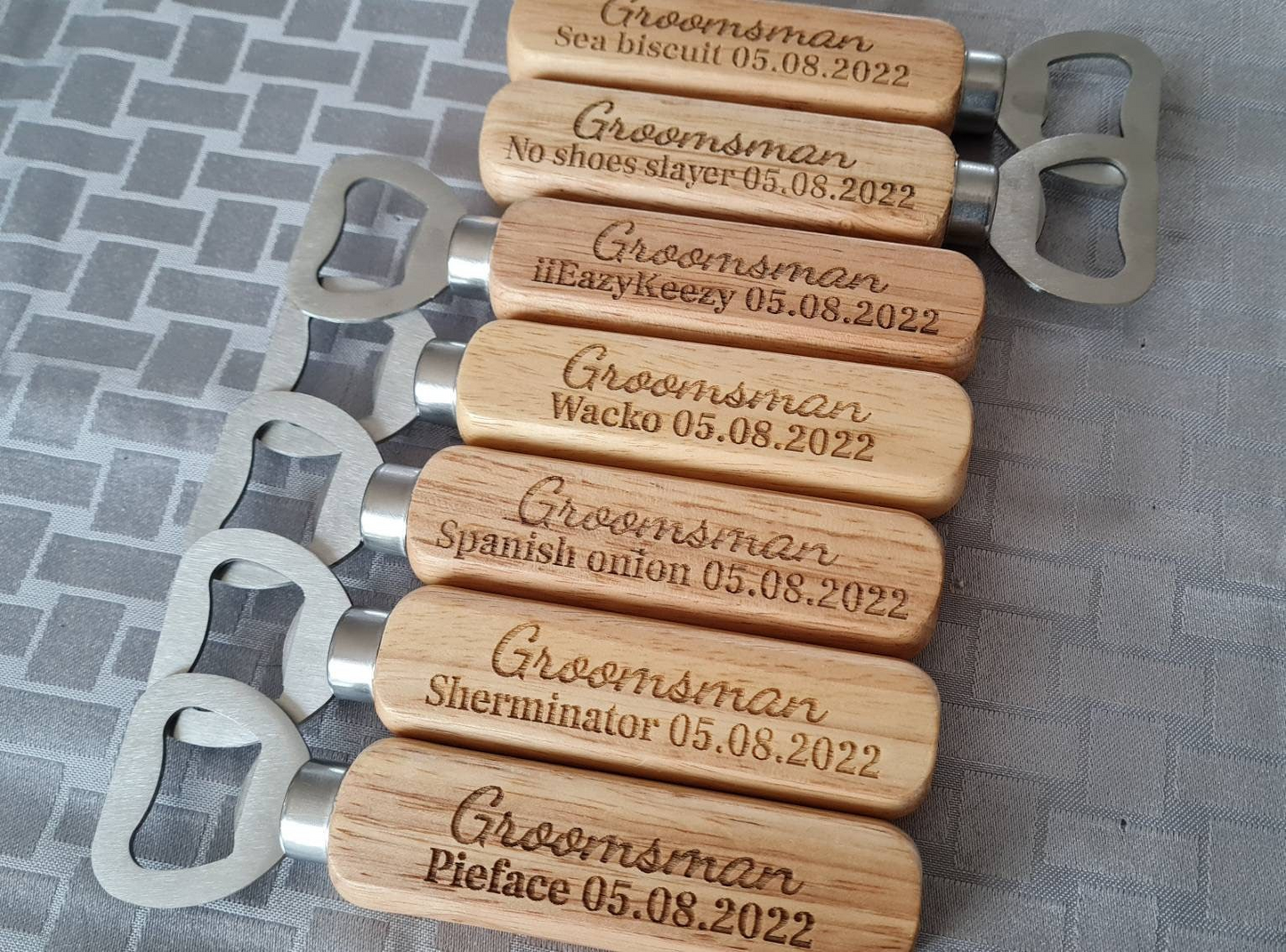 Personalised Wooden Bottle Opener Gift, Engraved Wedding Gift for Best man, Father of the Bride, Usher Groomsman -Wedding day Gifts Keepsake Boyfriend_Gift Garden_Bar Gifts_for_Him Groomsman_gift Groomsmen_gift Personalised_Gift Personalised_Wedding Personalized_Gift Stag_Party Usher_gift Wedding_Party_gift Wedding_table_decor Wooden_Bottle_Opener