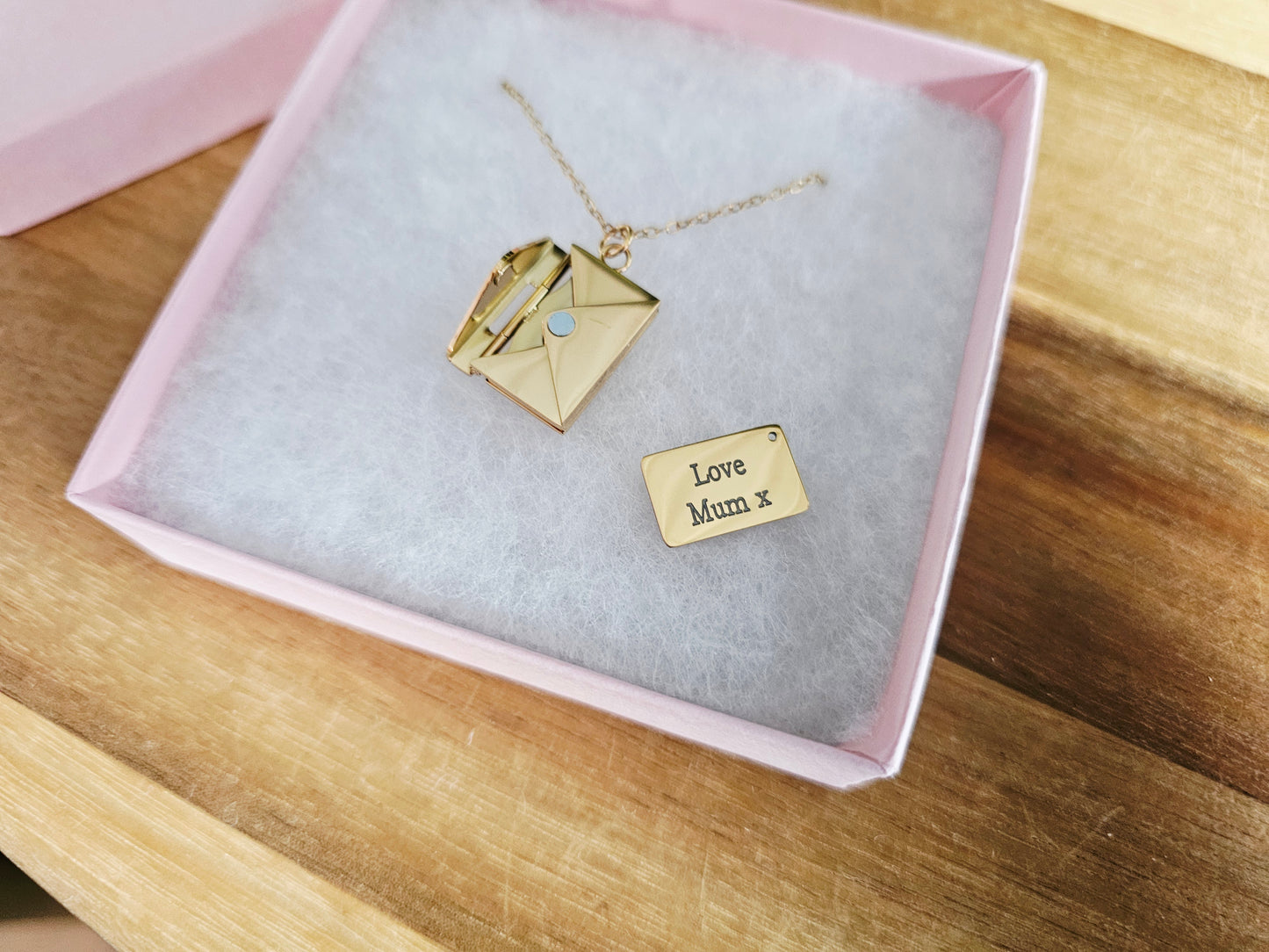 Personalised Women’s Envelope Necklace | Personalised Engraved Necklace custom jewellery for her custom name pendant for women custom women’s necklace engraved necklace for her initial necklace personalised meaningful necklace for women personalised birthday necklace gift personalised gold necklace personalised name necklace personalised women’s necklace Personalised_Gift Personalised_Wedding Personalized_Gift unique personalised necklace women’s jewellery with engraving