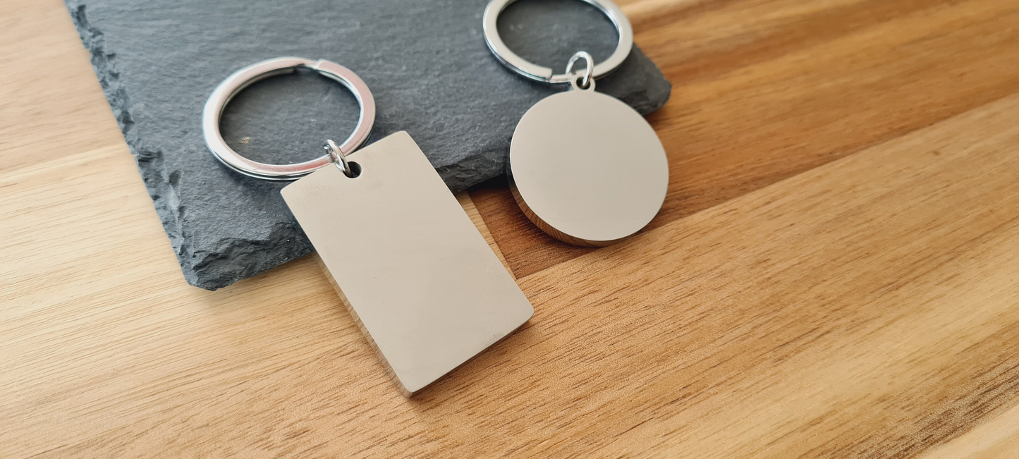 Engraved Couples keyring | Beautiful Polished Keyrings Boyfriend_Gift Christmas_gift Custom_Keyring Dad_keepsake gift_for_mum Girlfriend_Valentine Grandad Granny Mothers_day Mum_Christmas Mum_Valentines Valentines_day_gift Wife_Valentines
