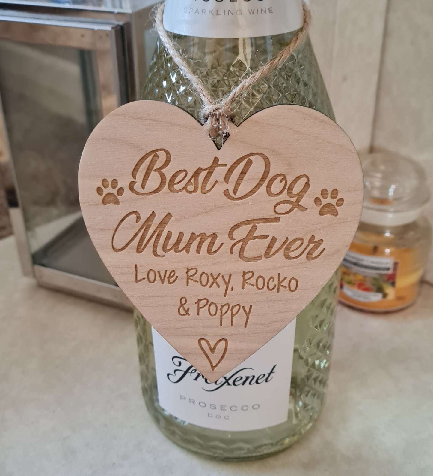 Personalised Best Dog Mum Ever Gift Plaque Gift Hanging Decorative Gift Heart Plaque | Dog Owner Plaque, Christmas, Mothers gift Pet owner Dog_auntie dog_lover_gift dog_mom_gift dog_owner_gift Dog_walker Dog_walker_gift mom_gift mum_gift mum_mug Mummy_gift personalised_dog Pet_groomer present_for_dog_mum