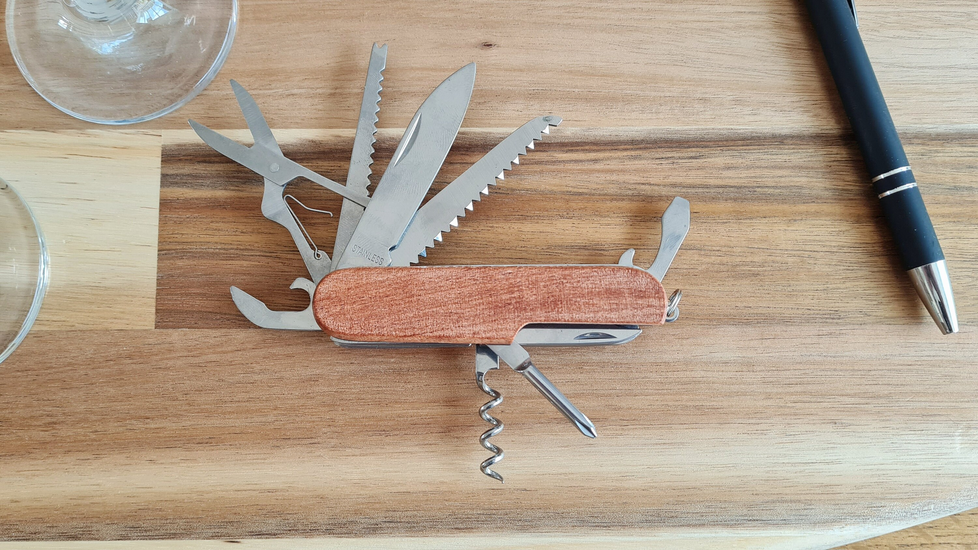 Personalised Wooden Multi Tool - Dad / Grandad Gift Version 1 Boyfriend_Gift Christmas_gift_dad Customised_tool Dad_Christmas Dad_must_have Father's_Day_Gift Father_Gift Gifts_for_Him Grandad_gift Handy_Gift Keepsake_dad_gift Personalised_Gift teacher_gift